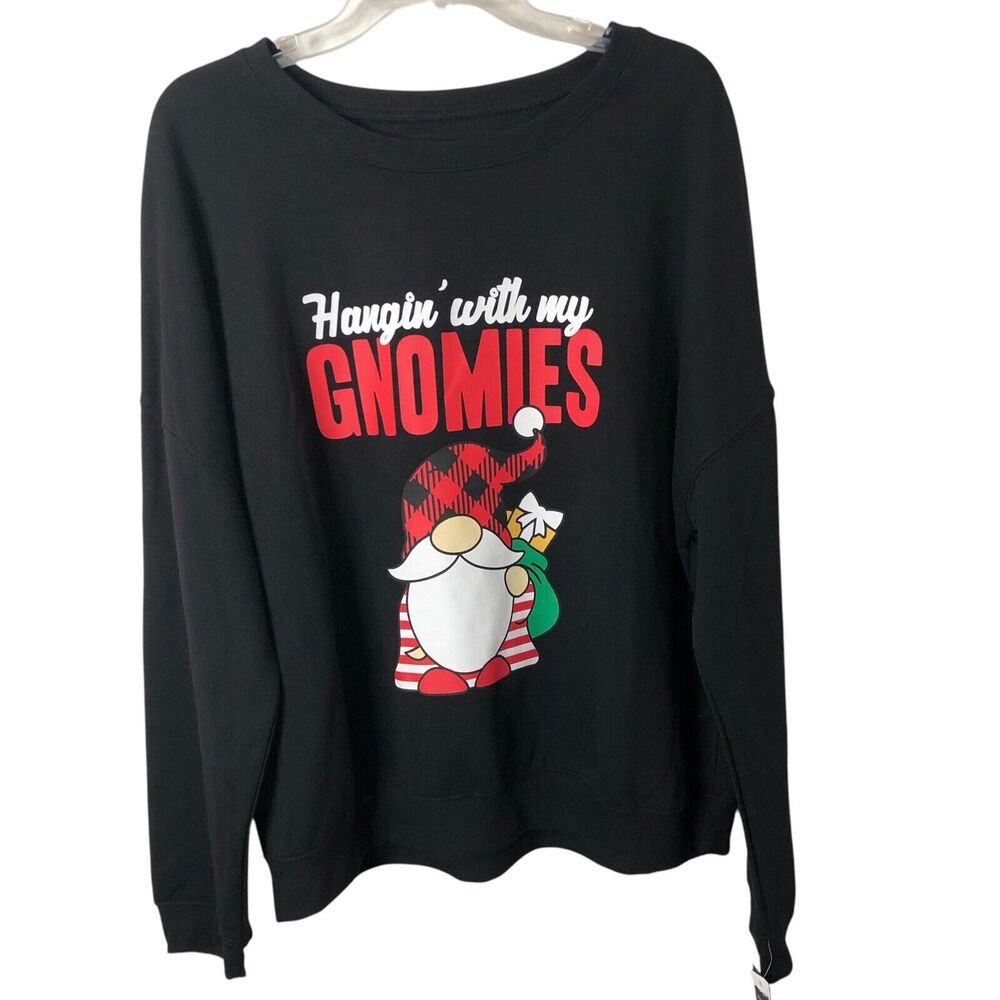 Weekend Soul NWT Women's Soft Fleece Hangin' With My Gnomies Sweatshirt Size XXL